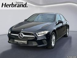 Schwarz Gebraucht 2020 Mercedes A200 Limousine | 19.890 € (Fairer Preis)