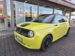 Gelb Gebraucht 2022 Honda e Advance Kleinwagen | 19.900 € (Fairer Preis)