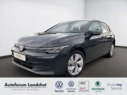 Uranograu Neu 2025 VW Golf VIII Life Kleinwagen | 29.750 € (Superpreis)