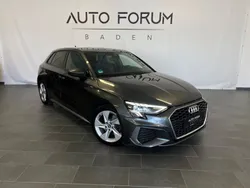 Grau Gebraucht 2021 Audi A3 Sportback S-Line Limousine | 23.300 € (Fairer Preis)