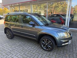 Quartz grey metallic Gebraucht 2015 Skoda Yeti Adventure SUV | 13.400 € (Fairer Preis)