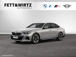 Oxidgrau metallic Gebraucht 2025 BMW 520 M Sport Limousine | 50.888 € (Fairer Preis)