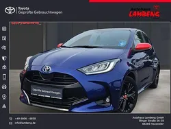 Blau Gebraucht 2021 Toyota Yaris Hybrid Basis Limousine | 22.990 € (Teuer)