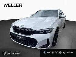 Weiss Gebraucht 2024 BMW 330 Comfort Edition Limousine | 44.990 € (Guter Preis)