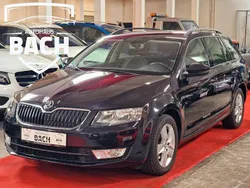 Schwarz Gebraucht 2016 Skoda Octavia Ambition Kombi | 10.999 € (Guter Preis)