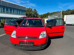 Rot Gebraucht 2003 Ford Fiesta Kleinwagen | 800 € (Guter Preis)