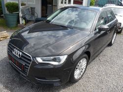Braun Gebraucht 2016 Audi A3 Sportback Ambiente Limousine | 15.800 € (Guter Preis)