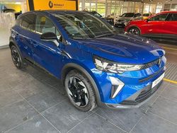 Blau Neu 2025 Renault Captur Techno SUV | 26.600 € (Etwas zu teuer)