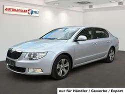 Silber Gebraucht 2012 Skoda Superb Limousine | 6.599 € (Guter Preis)