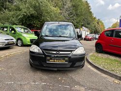 Schwarz Gebraucht 2006 Opel Combo Edition Van / Kleinbus | 2.499 € (Fairer Preis)
