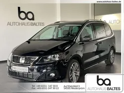 Deep schwarz met. Gebraucht 2023 Seat Alhambra FR-Line Van / Kleinbus | 41.850 € (Teuer)