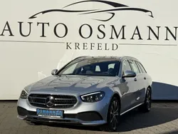 Hightechsilber metallic Gebraucht 2022 Mercedes E300 Avantgarde Kombi | 34.600 € (Fairer Preis)