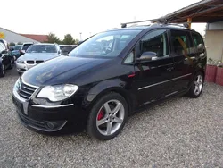 Schwarz Gebraucht 2007 VW Touran Highline Van / Kleinbus | 2.700 € (Superpreis)