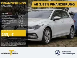 Weiß Gebraucht 2022 VW Golf VIII Style Limousine | 21.460 € (Superpreis)