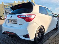 Weiß Gebraucht 2018 Toyota Yaris Kleinwagen | 19.500 € (Guter Preis)