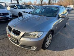 Grau Gebraucht 2009 BMW 318 Comfort Edition Limousine | 3.990 € (Fairer Preis)