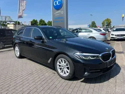 Schwarz Gebraucht 2023 BMW 520 Sport Line Kombi | 34.999 € (Fairer Preis)