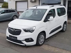 Weiß Gebraucht 2019 Opel Combo Life Edition Van / Kleinbus | 16.890 € (Superpreis)