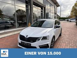 Weiß metallic Gebraucht 2019 Skoda Octavia RS | 24.180 € (Etwas zu teuer)