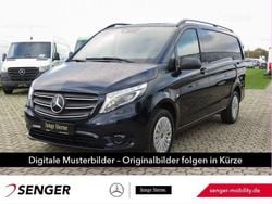 Blau Gebraucht 2022 Mercedes Vito Van / Kleinbus | 34.451 € (Guter Preis)