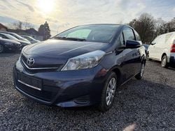Violet Gebraucht 2013 Toyota Yaris Life Kleinwagen | 3.499 € (Superpreis)