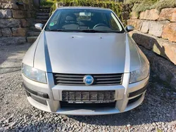 Silber Gebraucht 2002 Fiat Stilo Active Limousine | 580 € (Superpreis)