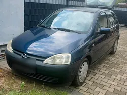 Blau Gebraucht 2002 Opel Corsa Kleinwagen | 980 € (Guter Preis)