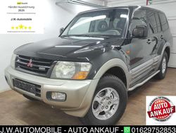 Schwarz Gebraucht 2001 Mitsubishi Pajero SUV | 13.999 € (Fairer Preis)