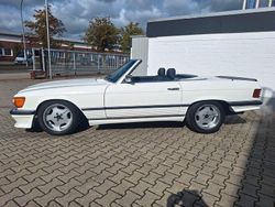 Weiß Gebraucht 1982 Mercedes SL500 Cabrio | 85.000 €
