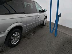 Silber Gebraucht 2025 Chrysler Voyager Van | 4.050 €