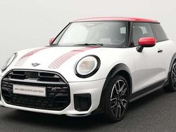 Weiß Gebraucht 2024 Mini John Cooper Works Kleinwagen | 32.086 € (Etwas zu teuer)