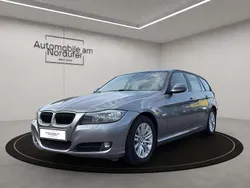 Grau Gebraucht 2012 BMW 318 Sport Line Kombi | 7.990 € (Fairer Preis)