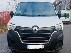 Weiß Gebraucht 2021 Renault Master Limousine | 11.999 €
