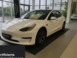 Weiß Gebraucht 2021 Tesla Model 3 Limousine | 23.700 € (Fairer Preis)