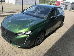 Lackierung olivgrün/typ außenverkleidung metalliclackierung Gebraucht 2023 Peugeot 308 Active Limousine | 17.989 € (Superpreis)