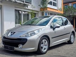 Grau Gebraucht 2009 Peugeot 207 Urban Move Kleinwagen | 3.200 € (Teuer)