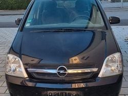 Schwarz Gebraucht 2006 Opel Meriva Edition Van / Kleinbus | 1.000 € (Superpreis)