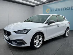 Weiß Neu 2025 Seat Leon FR Kleinwagen | 34.749 € (Etwas zu teuer)