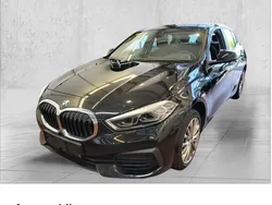 Schwarz Gebraucht 2021 BMW 120 Sport Line Kleinwagen | 22.890 € (Fairer Preis)