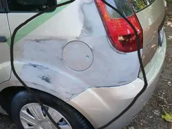 Silber Gebraucht 2004 Ford Fiesta Kleinwagen | 1.300 € (Fairer Preis)