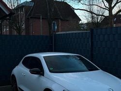 Weiß Gebraucht 2010 VW Scirocco Coupé | 6.100 €