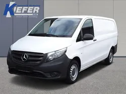 Weiß Gebraucht 2018 Mercedes Vito Van / Kleinbus | 18.980 € (Fairer Preis)