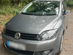 Grau Gebraucht 2011 VW Golf Plus Cross Style Van / Kleinbus | 6.300 € (Fairer Preis)