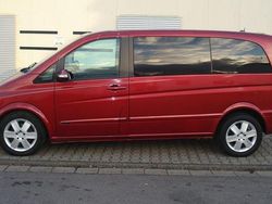 Weinrot Gebraucht 2006 Mercedes Viano Van / Kleinbus | 9.900 € (Fairer Preis)