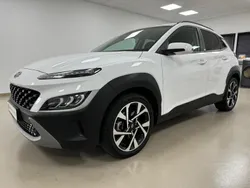 Weiß Gebraucht 2021 Hyundai Kona Pure SUV | 17.990 € (Etwas zu teuer)