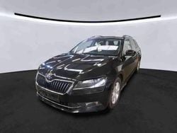 Schwarzmagic perleffekt Gebraucht 2018 Skoda Superb Ambition Kombi | 10.790 € (Superpreis)
