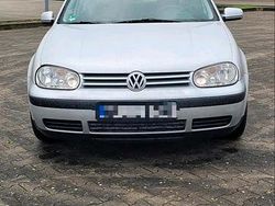 Silber Gebraucht 2000 VW Golf IV Kleinwagen | 410 € (Superpreis)