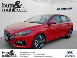 Rot Gebraucht 2024 Hyundai i30 Trend Limousine | 25.490 € (Guter Preis)