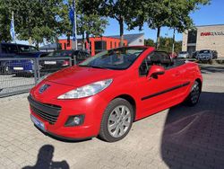 Rot Gebraucht 2011 Peugeot 207 CC Filou Cabrio | 2.990 € (Guter Preis)