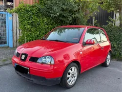 Rot Gebraucht 2003 Seat Arosa Kleinwagen | 989 € (Etwas zu teuer)